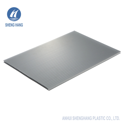La serre chaude ignifuge de polycarbonate de double mur de toiture lambrisse la transmittance élevée