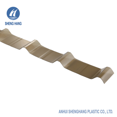 Le plastique onduleux ondulé de feuille de polycarbonate de poids léger lambrisse 0.8mm à 3mm