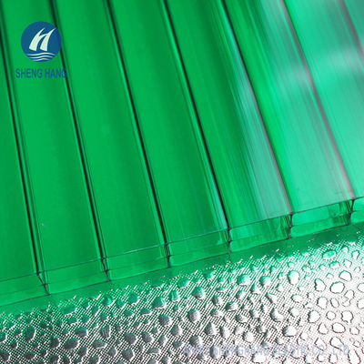 Toiture en plastique Coextruded de la cavité 8mm de polycarbonate triple rectangulaire de mur