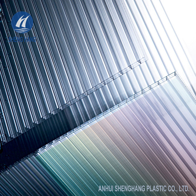 Toiture en plastique Coextruded de la cavité 8mm de polycarbonate triple rectangulaire de mur